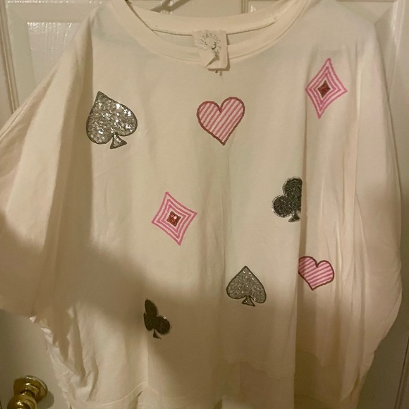 Fantastic Fawn Women Cream Shirt with Heart and Spade Design - Picture 1 of 3